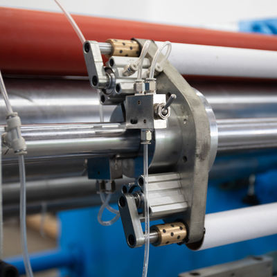 0.009-0.03mm Materia prima Máquina semiautomática para retorcer hojas de aluminio con 2 husos
