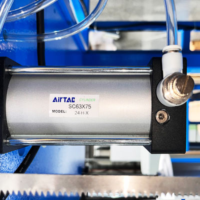 Reenrollamiento manual para máquinas de fabricación de rollos de papel de aluminio para uso doméstico