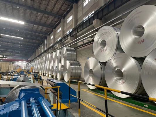 Contenedor de papel de aluminio Materia prima para el embalaje de alimentos Tecnología avanzada
