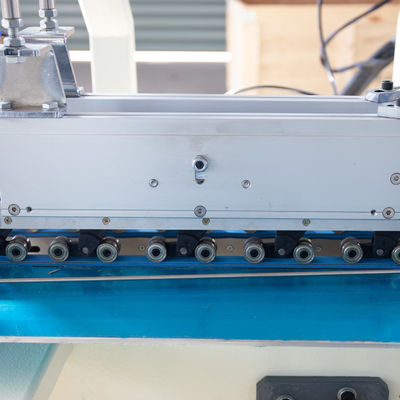 Máquina automática para hacer cajas de cartón corrugado plegado, carpeta de carpeta, pegamento de papel de aluminio