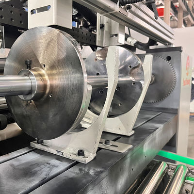 Máquina de recorrido de recorte totalmente automático de papel de aluminio con 4 husos
