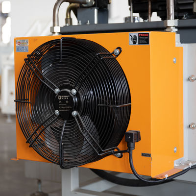 Máquina de prensado de cuchilla de sierra de aluminio con accionamiento eléctrico para rollo de caja de dientes de sierra semiautomático