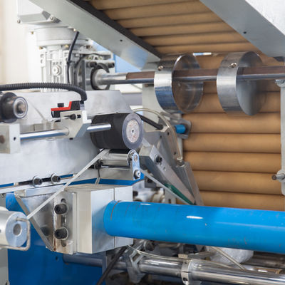 0.009-0.025 mm espesor del material máquina de recirculación de lámina de aluminio de corte de aluminio con accionamiento eléctrico