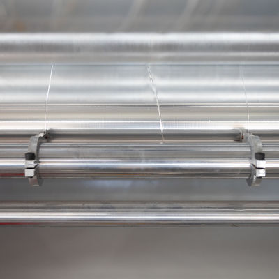 Slitter controlado por computadora para fácil de operar material de embalaje de madera de aluminio